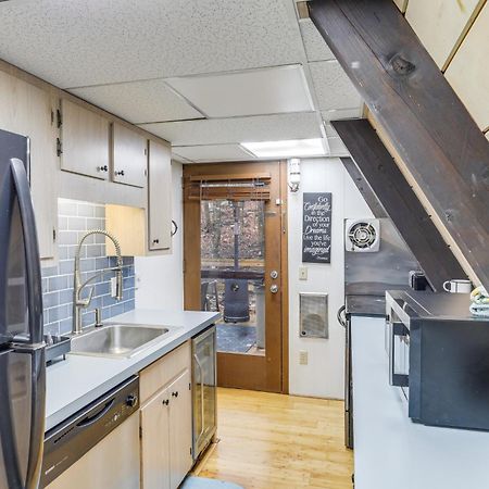 A-Frame Cabin With Hot Tub 1 Mi To Beech Mountain! Exterior foto