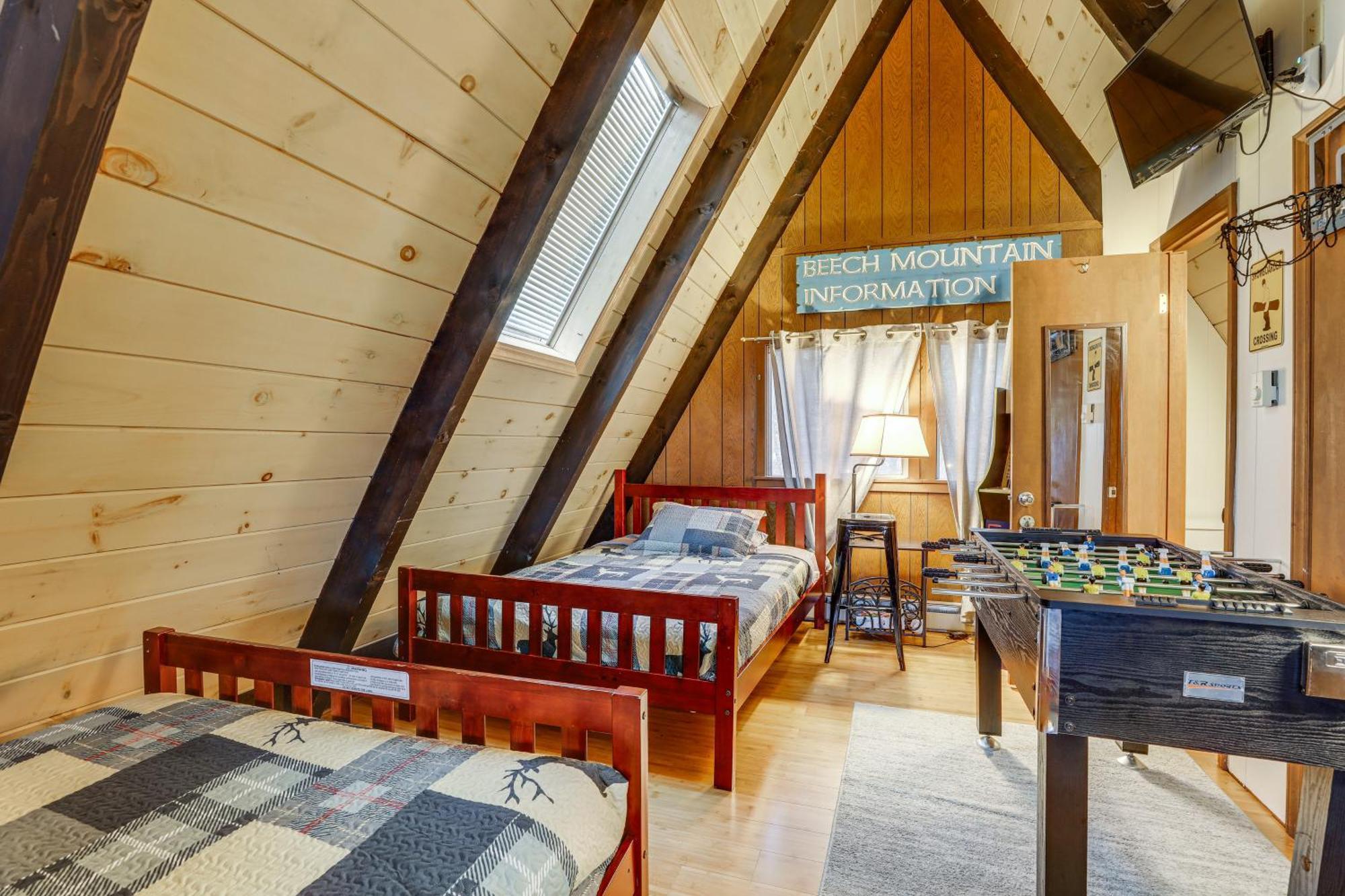 A-Frame Cabin With Hot Tub 1 Mi To Beech Mountain! Exterior foto